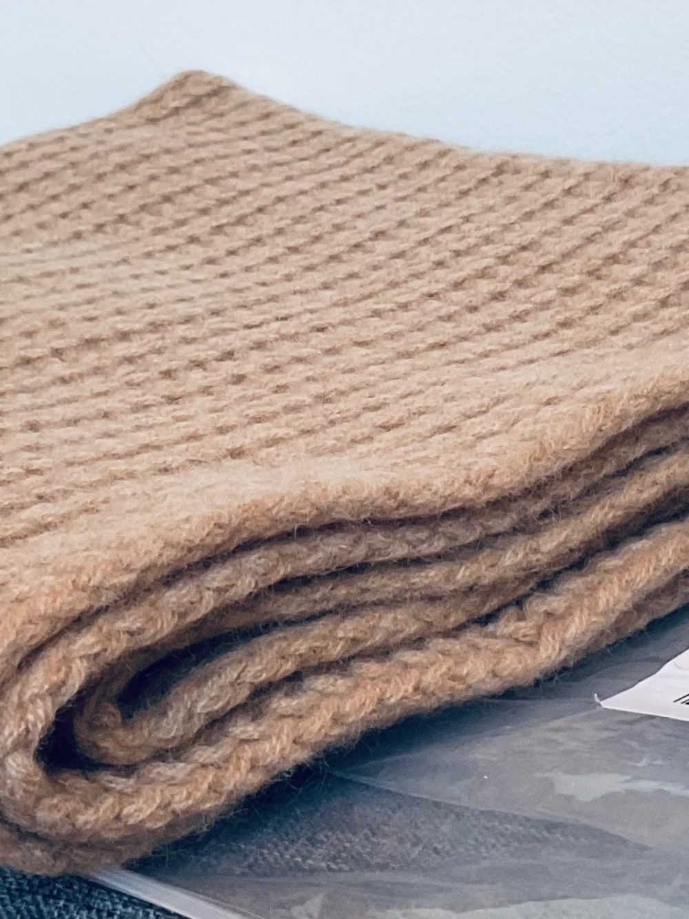Isaac Mizrahi 100% Cashmere Elongated Infinity Cable Scarf Flax Beige